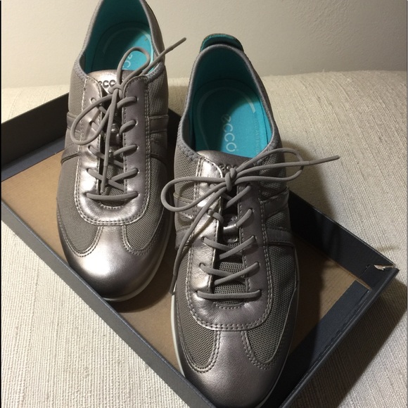 Ecco Women’s Blume Lace Sneakers - Picture 4 of 16